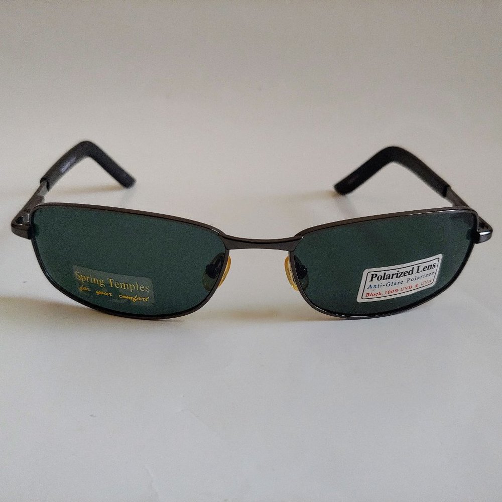 NWT Vintage 90's Rectangle Metal Sports Polarized Sunglasses (D.Gunmetal)
